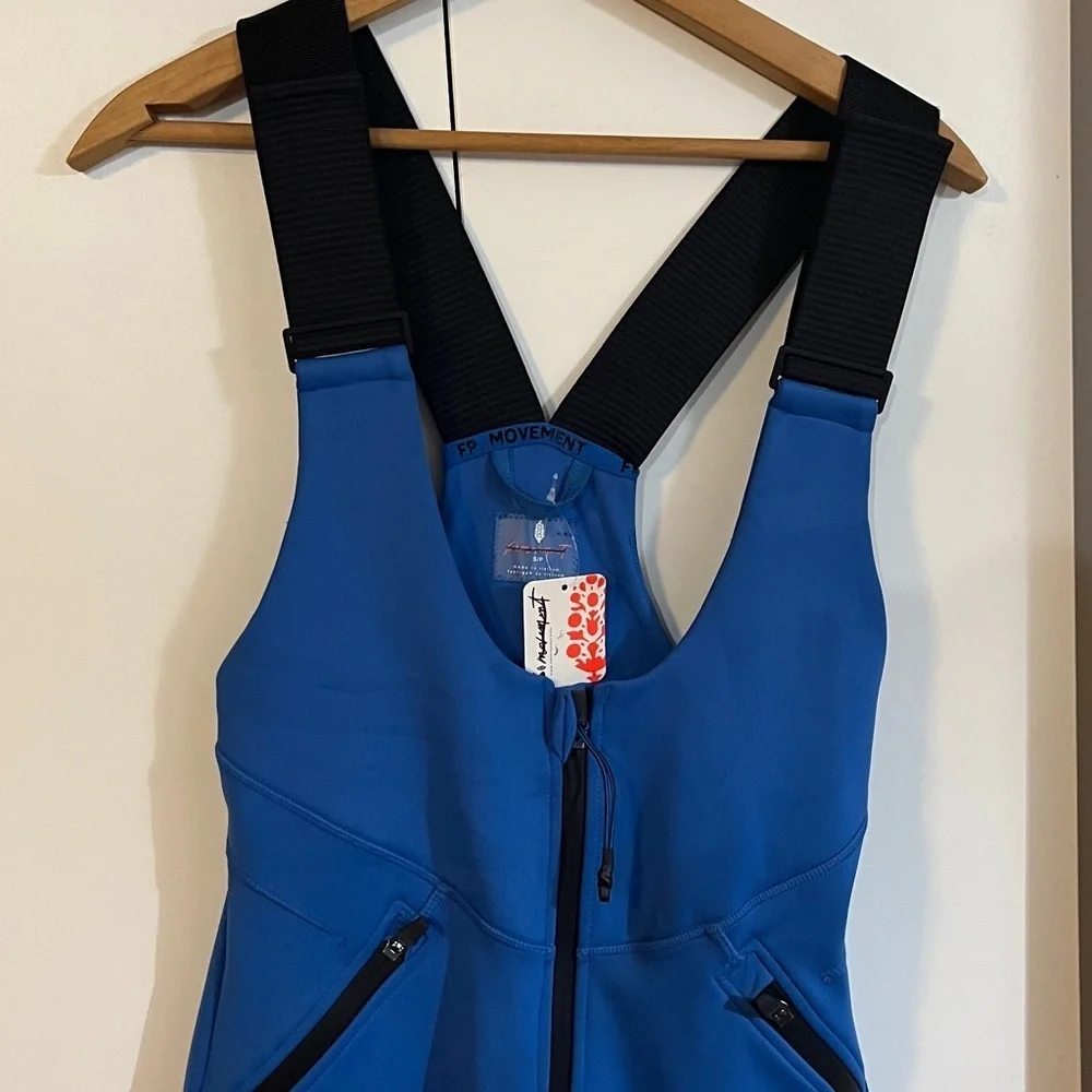 Free People MOVEMENT Powder Vixen Soft Shell Snow Bib Size Small NWT